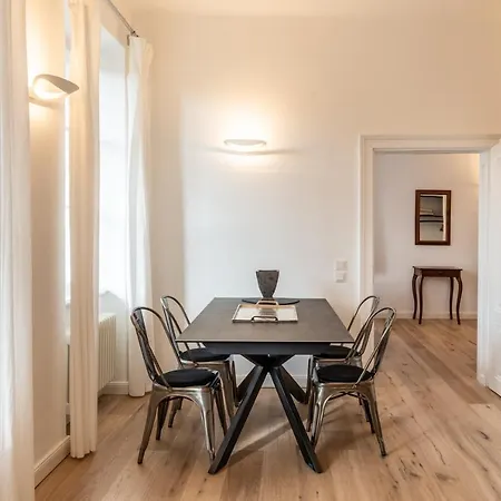 Bertholini Apartment *