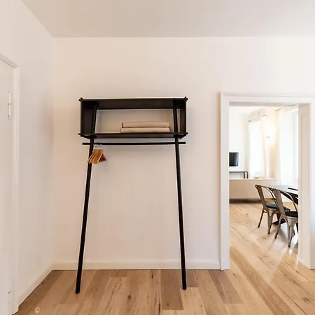 Bertholini 巴德伊舍